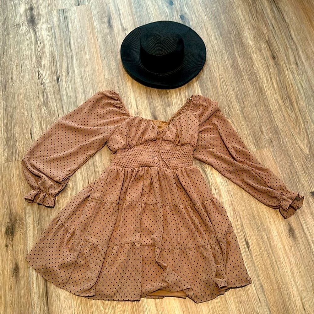 By The River Brown Dress With Black Polka Dots Off The Shoulders, Small